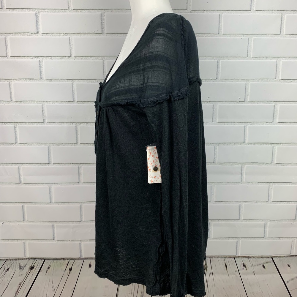 🔥FREE PEOPLE🔥We The Free Down Under Raw Hem Henley Black Small NWT - Picture 4 of 6